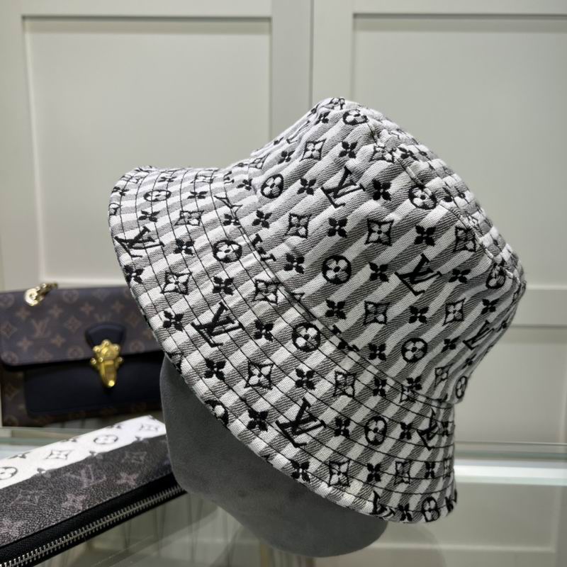 LV hat hm (38)